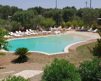Relais La Fontanina - Ceglie Messapica - Pool