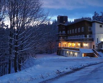 Auberge de Jeunesse HI Chamrousse - Chamrousse