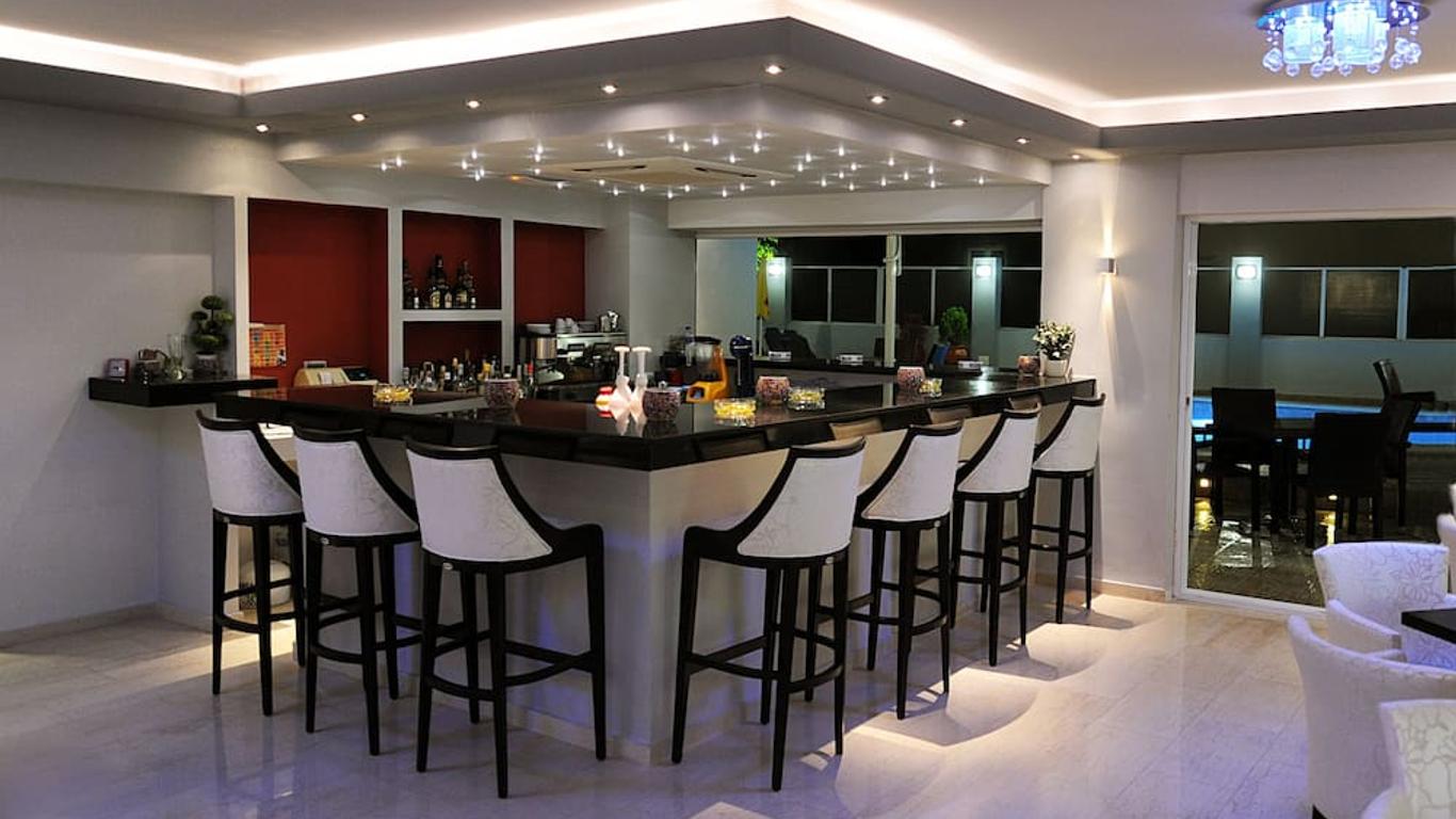 فندق إياليسوس سيتي