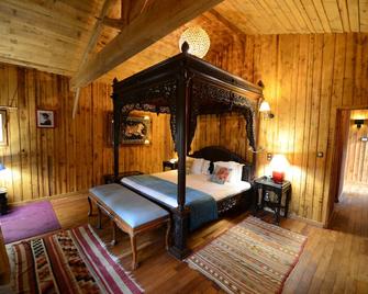 Chateau Du Boisniard - Chambretaud - Chambre