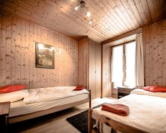 Auberge du Mont Blanc - Trient - Bedroom
