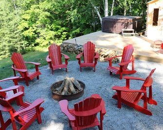 Christmas At The Cottage! - Restoule - Patio