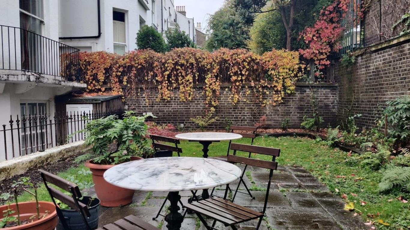 فندق بلو بيلز