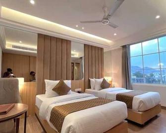 Hotel Alwar Royals - Alwar - Bedroom