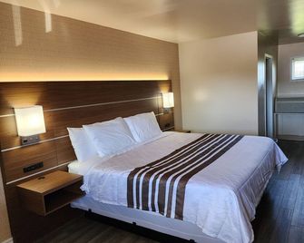 Knights Inn Lindsay - Lindsay - Slaapkamer