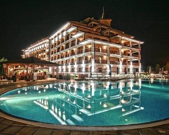 Casablanca - Obzor