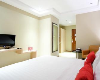 Zen Premium Dela Chambre Hotel Manila - Μανίλα - Κρεβατοκάμαρα