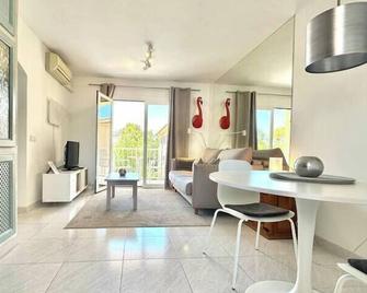 Apartamento playa 2 Fassers piscina Port Pollensa - Port de Pollença - Pokój dzienny