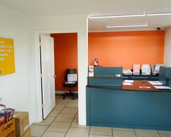 Motel 6 Knoxville - Knoxville - Lễ tân