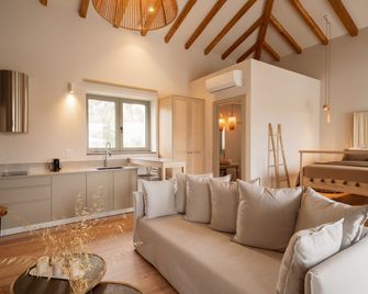 Elies Residences Luxury Apartments - Mytilini - Huiskamer