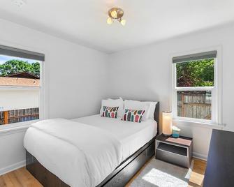Villa Discovery 3-Bedroom Retreat In Mag - Seattle - Bedroom