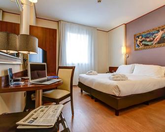 Hotel Europa - Ancona - Habitación