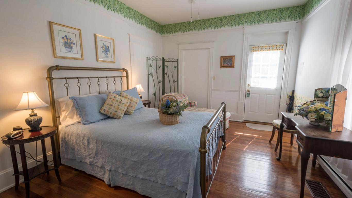 Southern Wind Inn Bed & Breakfast