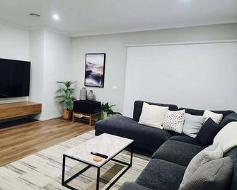 Nagambie Living - Nagambie - Huiskamer
