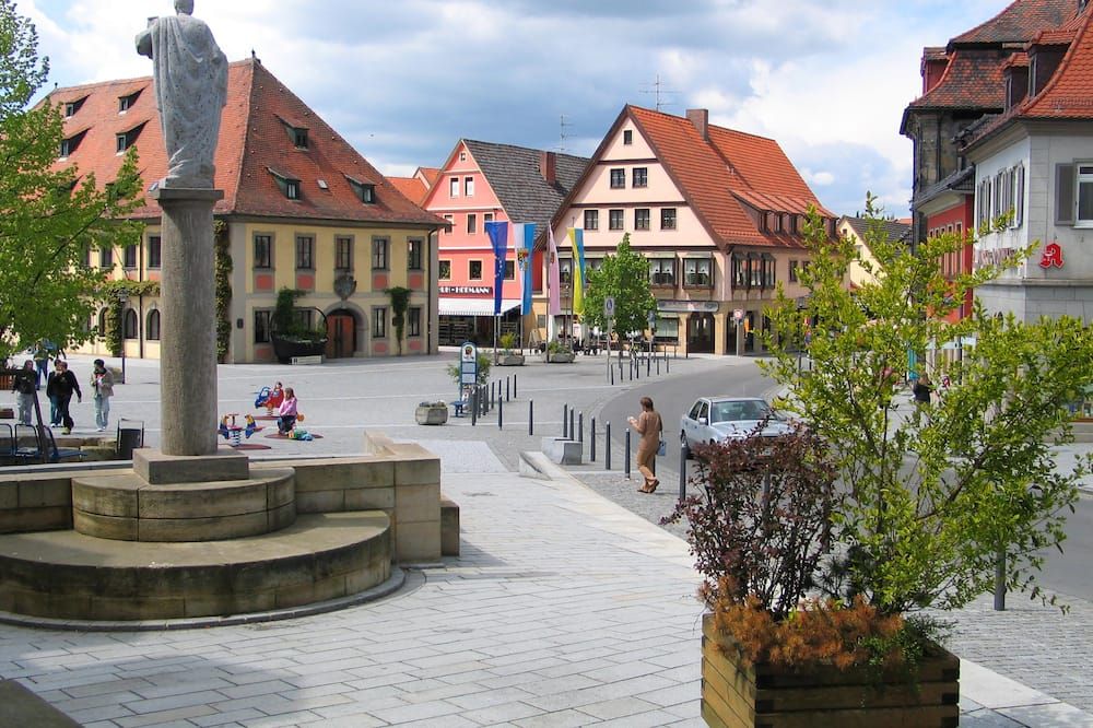 Korbstadthotel Krone - Lichtenfels