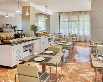 NH Avenida Jerez - חרז דה לה פרונטרה - מסעדה