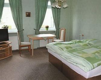 Pension am Schuetzenhaus - Klietz - Habitación