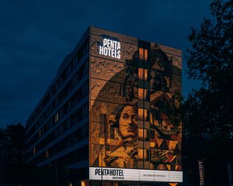 Pentahotel Bremen - Bremen - Building