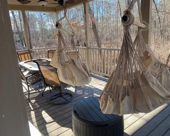 Swan Lake Resort - Galloway - Patio