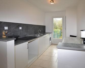 1 bedroom awesome home in Vignale - Vallecalle - Cocina