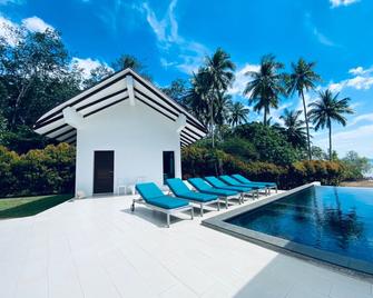 Krabi Beach House, Sha Extra Plus - Ban Ao Nam Mao - Pool