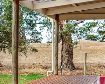 Rabbiters Hut - Birdwood - Patio