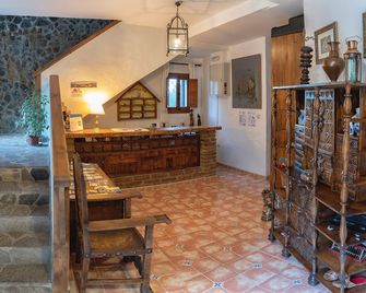 Rural Hotel, room for rent, Guejar Sierra, Sierra Nevada - 구에하르 시에라 - 로비