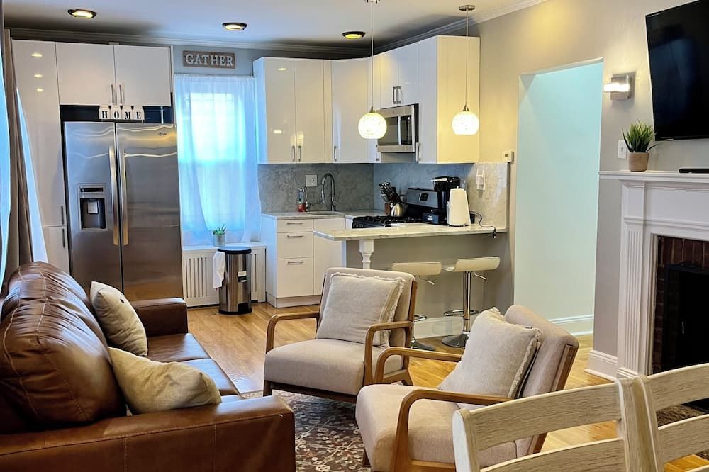 Charming 2br House W Ac, Wifi Just 5 Min From Lga And 17 Min To Jkf - קווינס - מטבח