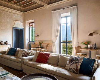 Relais Castello di Morcote - Vico Morcote - Wohnzimmer