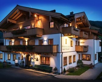 Hotel Gasthof Erbhof Anderlhof - Leogang - Gebäude