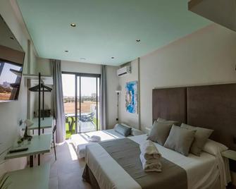 On The Residence - Matalascanas - Habitación