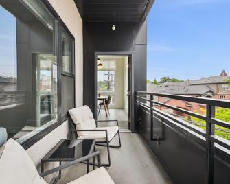 2880 Japandi Minimalism at Espadin - Denver - Balcón