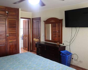 Pura Vida Villa! Beachfront Golf Club, 24/7 sec - Tambor