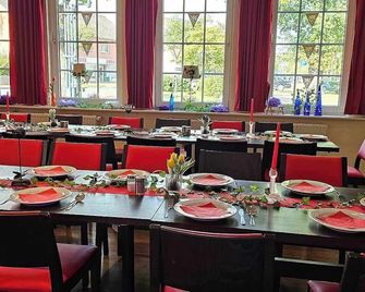 Aprotos Lüneburger Hof - Munster (Örtze) - Restaurante