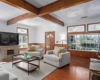 Winemakers Vineyard Farm House - Sonoma - Huiskamer