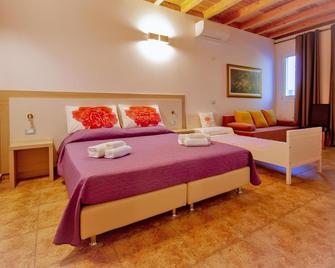 Il Sole Nel Mare - Lido Di Volano - Comacchio - Habitación