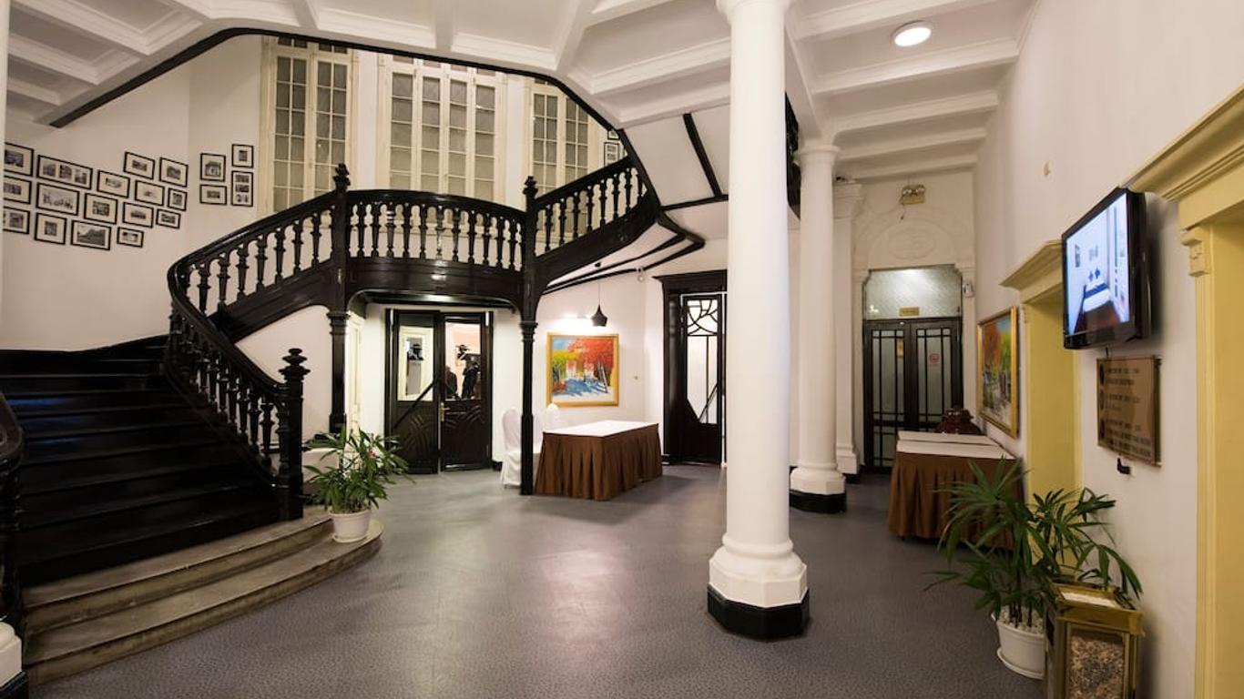 هوا بينه هوتل