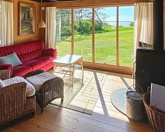 Seaside Holiday Home with Terrace near Limfjord - Vinderup - Soggiorno