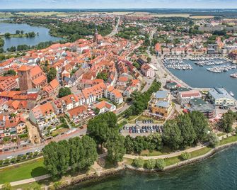 Hotel Kleines Meer - Waren - Outdoor view