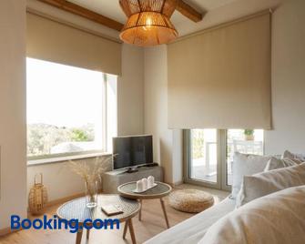 Elies Residences - Mytilene - Living room