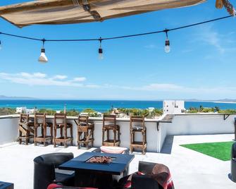 Casa Arrecife| Tortuga 2: Jacuzzi + Wifi + Cozy - La Ventana - Balcony