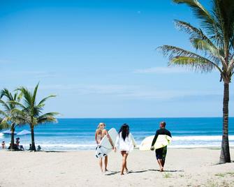 Tanusas Retreat & Spa - Puerto Cayo - Beach