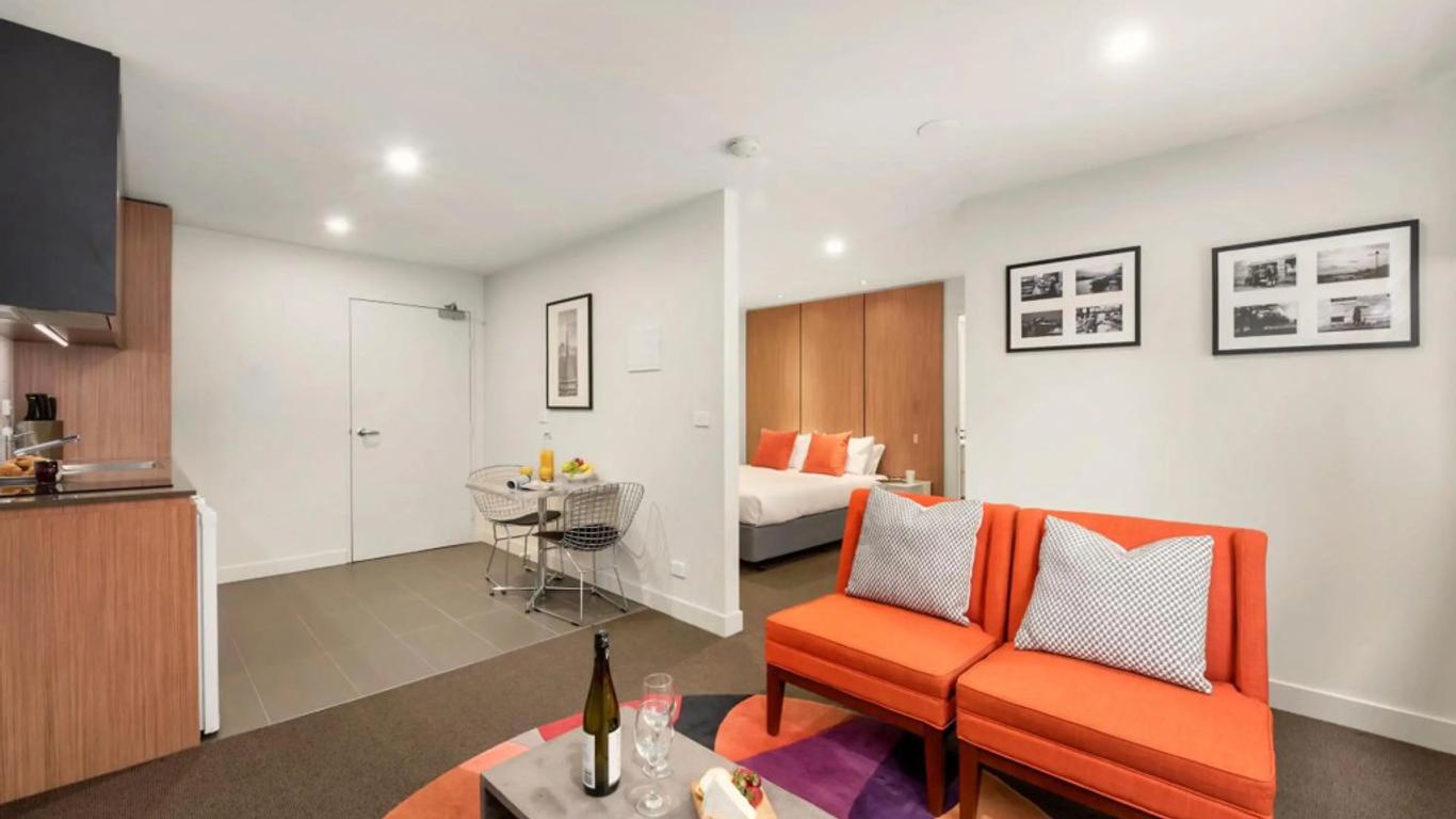 Plum Carlton Serviced Apartments