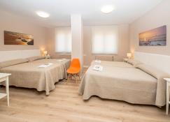 Apartamentos Gestion de Alojamientos - Pamplona - Makuuhuone