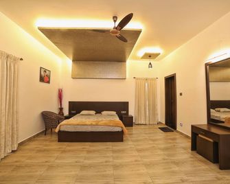 Villa Amore - Kodaikanal - Bedroom