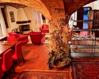 Casa Del Canta - Borgomale - Лаунж