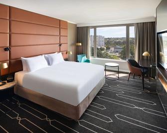 Mercure Sydney Parramatta - Rosehill - Schlafzimmer