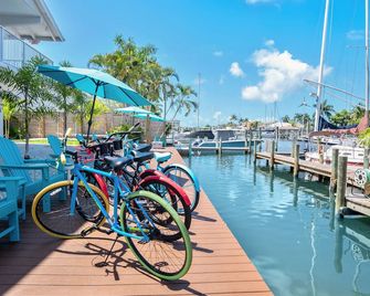 Latitude 26 Waterfront Boutique Resort - Fort Myers Beach - Fort Myers Beach