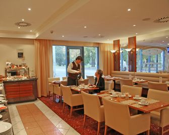 City Park Hotel - Fráncfort del Óder - Restaurante