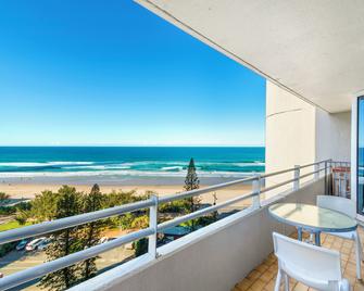 Zenith Ocean Front Apartments - Surfers Paradise - Balkon